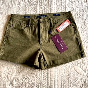 Women’s shorts from Vigoss. NWT